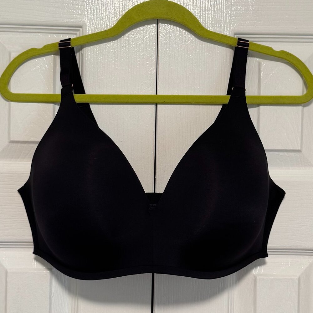 Soma Vanishing 360 Perfect Coverage Wireless Bra Size 38DD